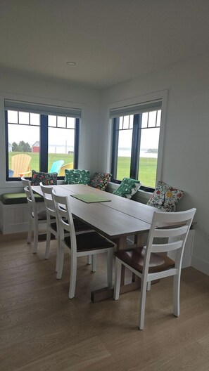 Dining - Beautiful Coastal Beach House. New build close to golf and beaches . (Souris)