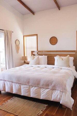 3 soverom, strykejern/-brett, wi-fi og sengetøy