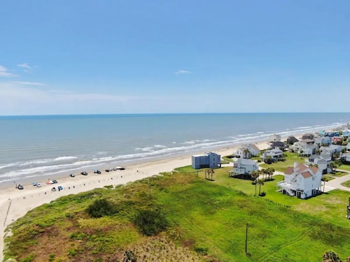 Pirates Paradise - Pool - 4bd/2.5BA - Sleeps 9