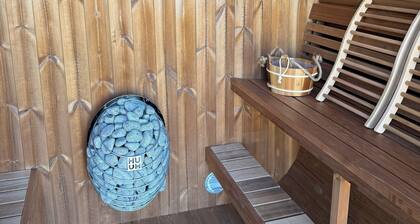 3 levels Modern House with amazing view to the lake from balconies