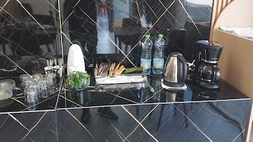 Daily continental breakfast (USD 10 per person)