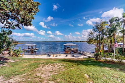 Lakefront Home With Private Hot Tub, Central AC and Beach Access