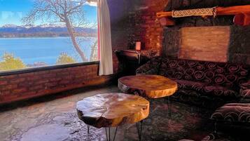 Cabin, Lake View | Living area