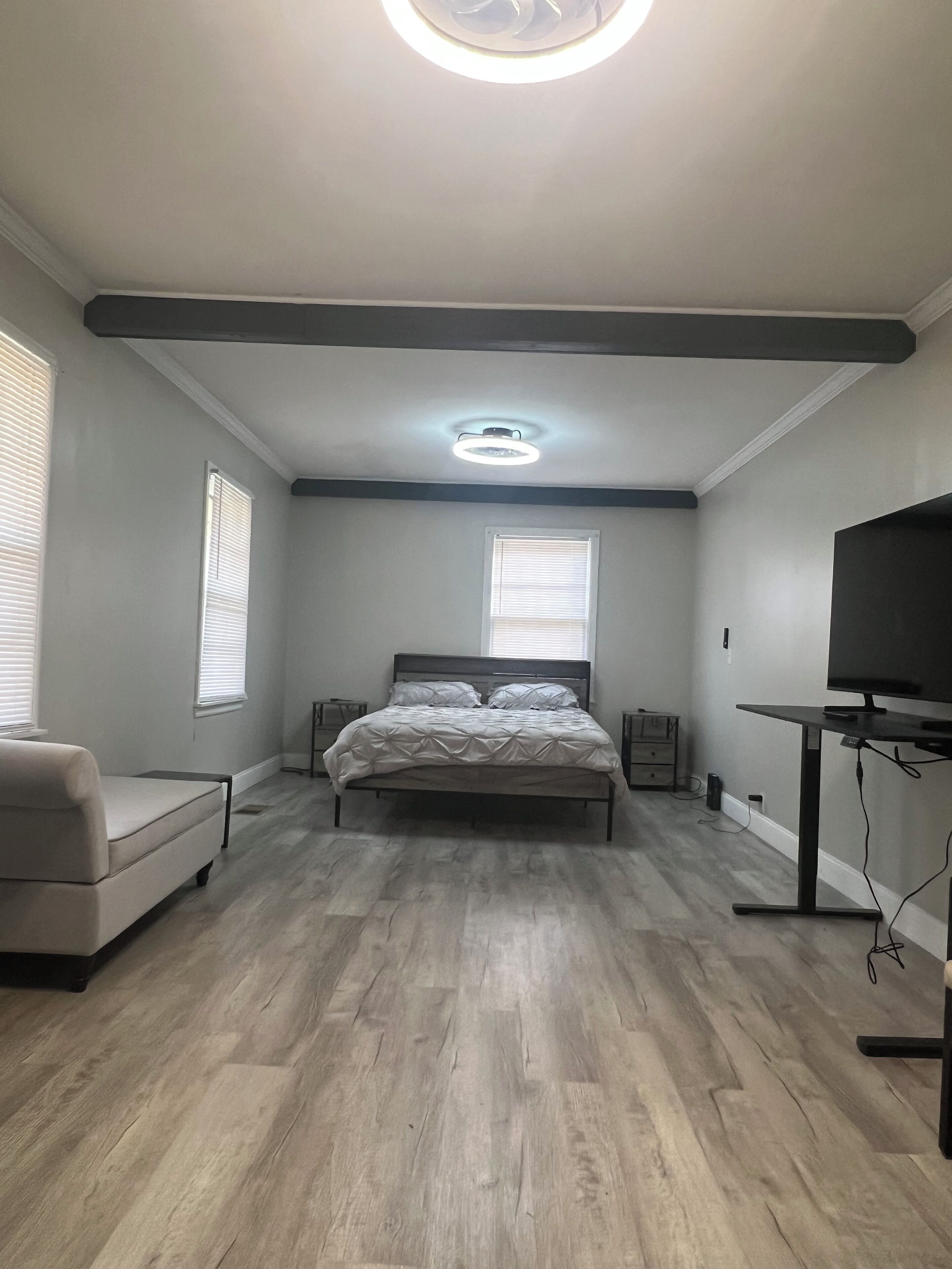 3 habitaciones, wifi gratis, ropa de cama y acceso para silla de ruedas 