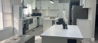 Charming 3-bedroom house with WiFi in cool Bruce