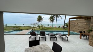 Outdoor pool - Kauai Beach Residence (Tamandaré)
