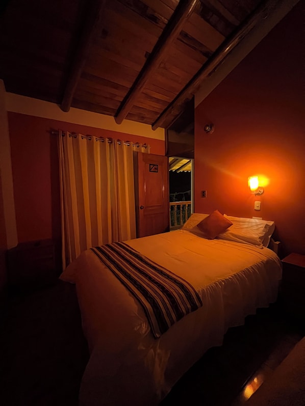 Premium bedding, down comforters, Select Comfort beds, free WiFi