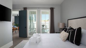 4 Schlafzimmer, Verdunkelungsvorhänge, Reisekinderbett, Bettwäsche