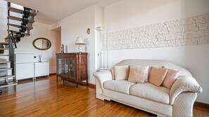 Apartment | 3 bedrooms - Parada 31 in Vedano al Lambro (Vedano al Lambro)