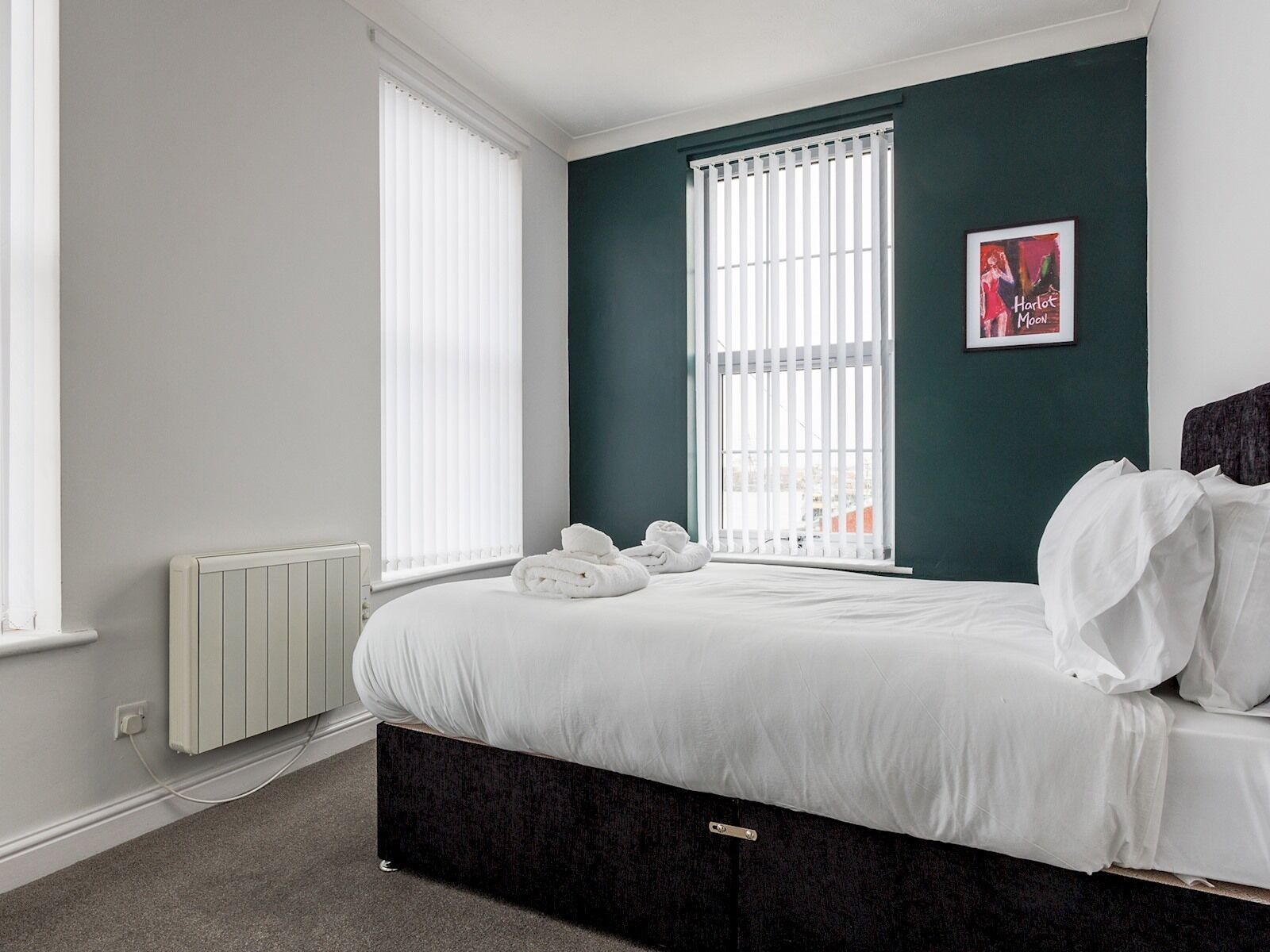 1 chambre, fer et planche à repasser, Wi-Fi gratuit, draps fournis