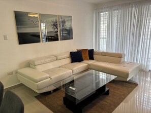 Comfort Apartment | In-room dining