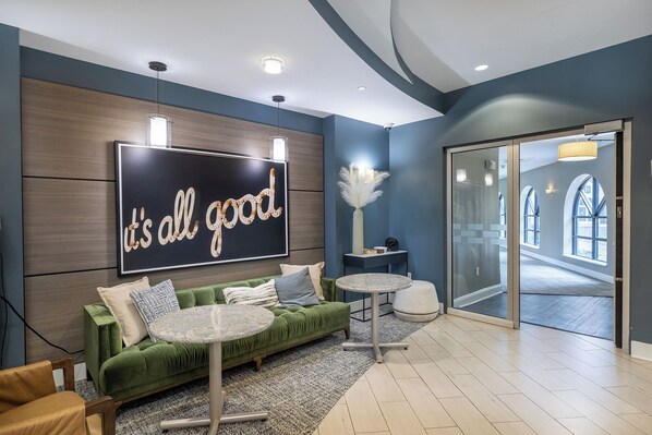 Sala de estar en el lobby