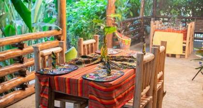 Kibale Chimps Villa Lodge