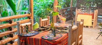 Kibale Chimps Villa Lodge