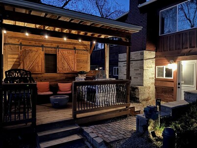 Marina View Daze Lakeview 1-bedroom 1 bathroom. Covered patio, BBQ & Fire Pit.