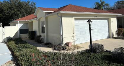 Two Bedroom 2 Bathroom court yard villa North of COUNTY RD 466