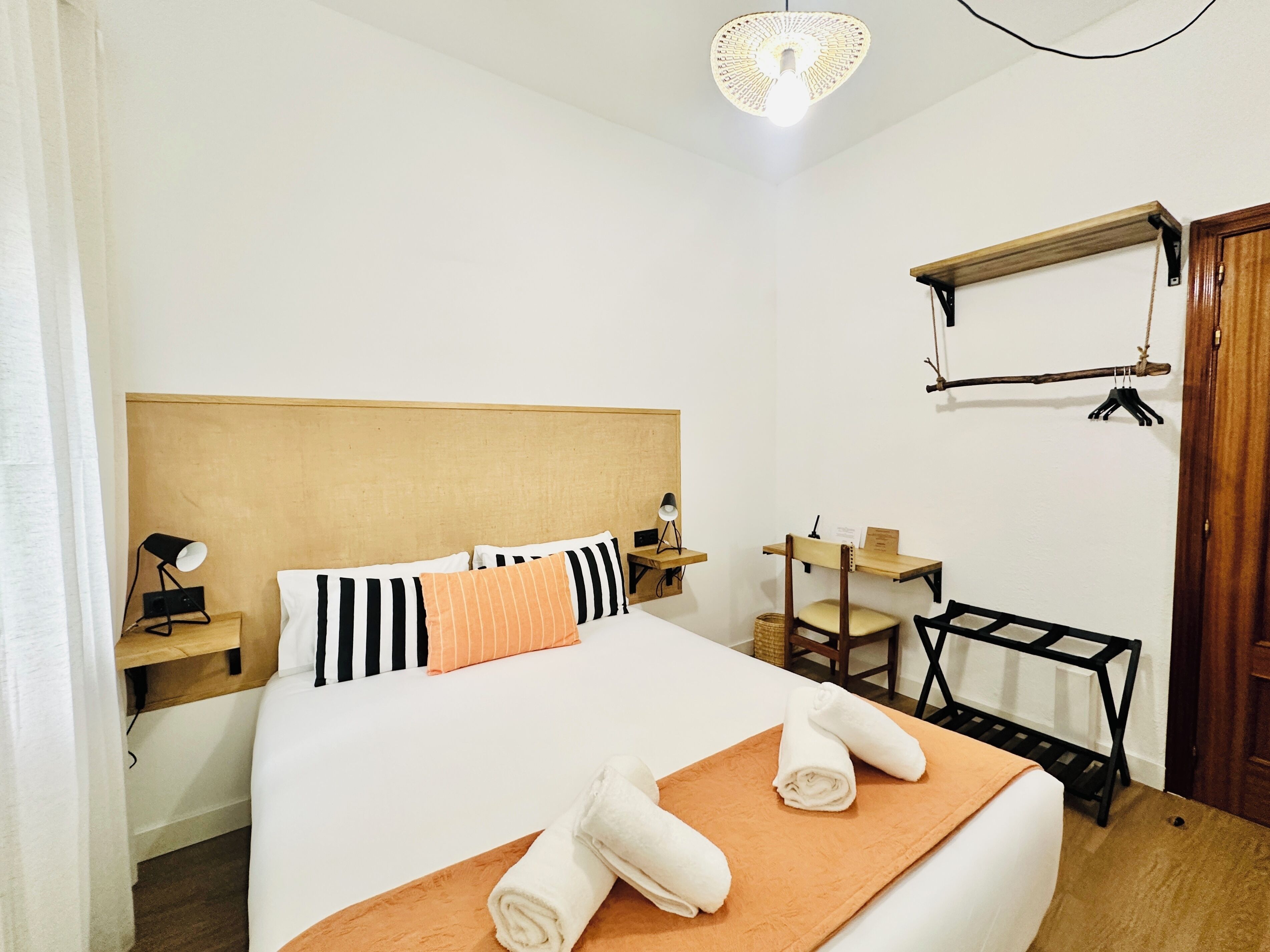 Photo - Autentic Boutique Moncloa