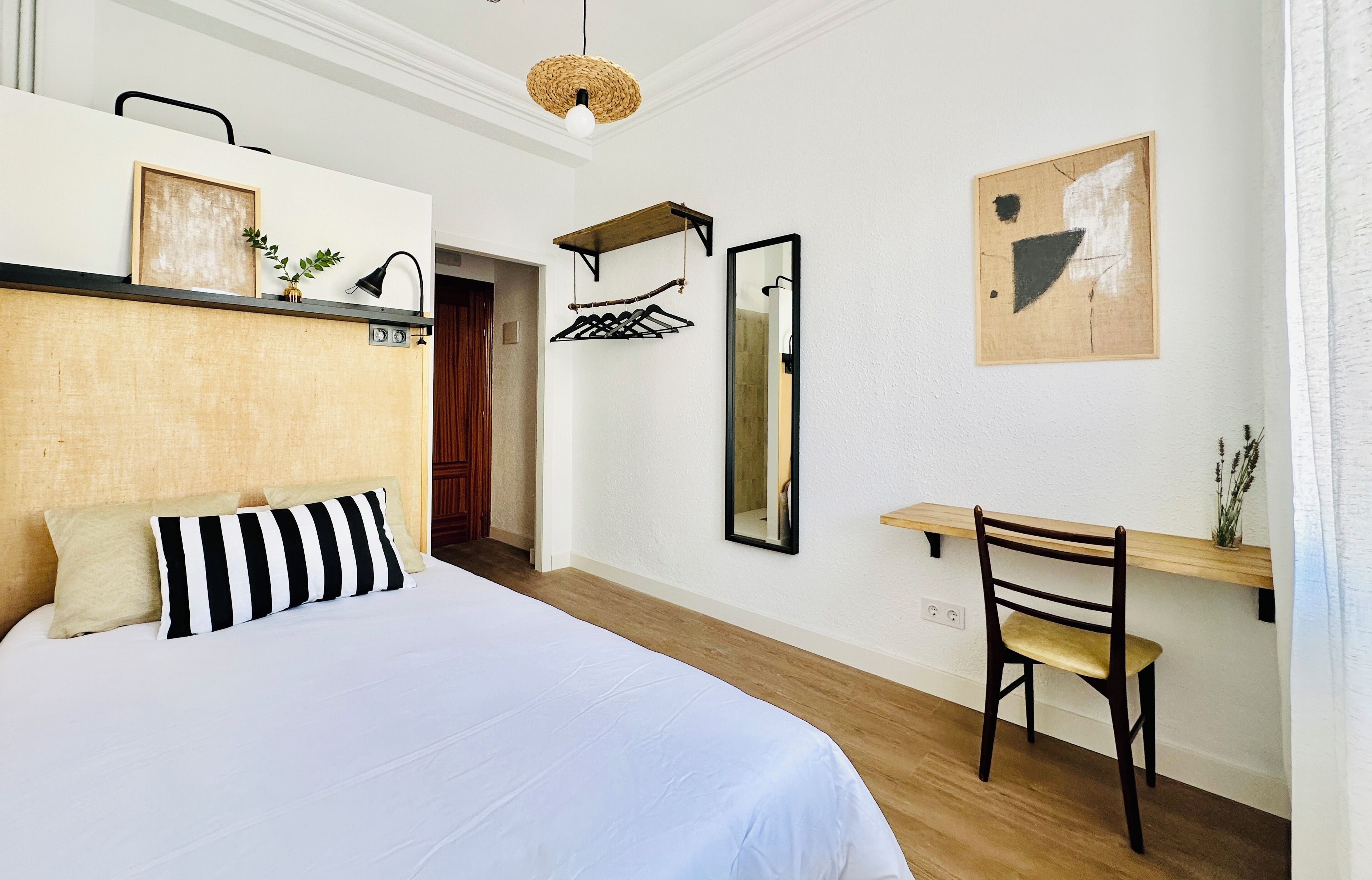 Photo - Autentic Boutique Moncloa