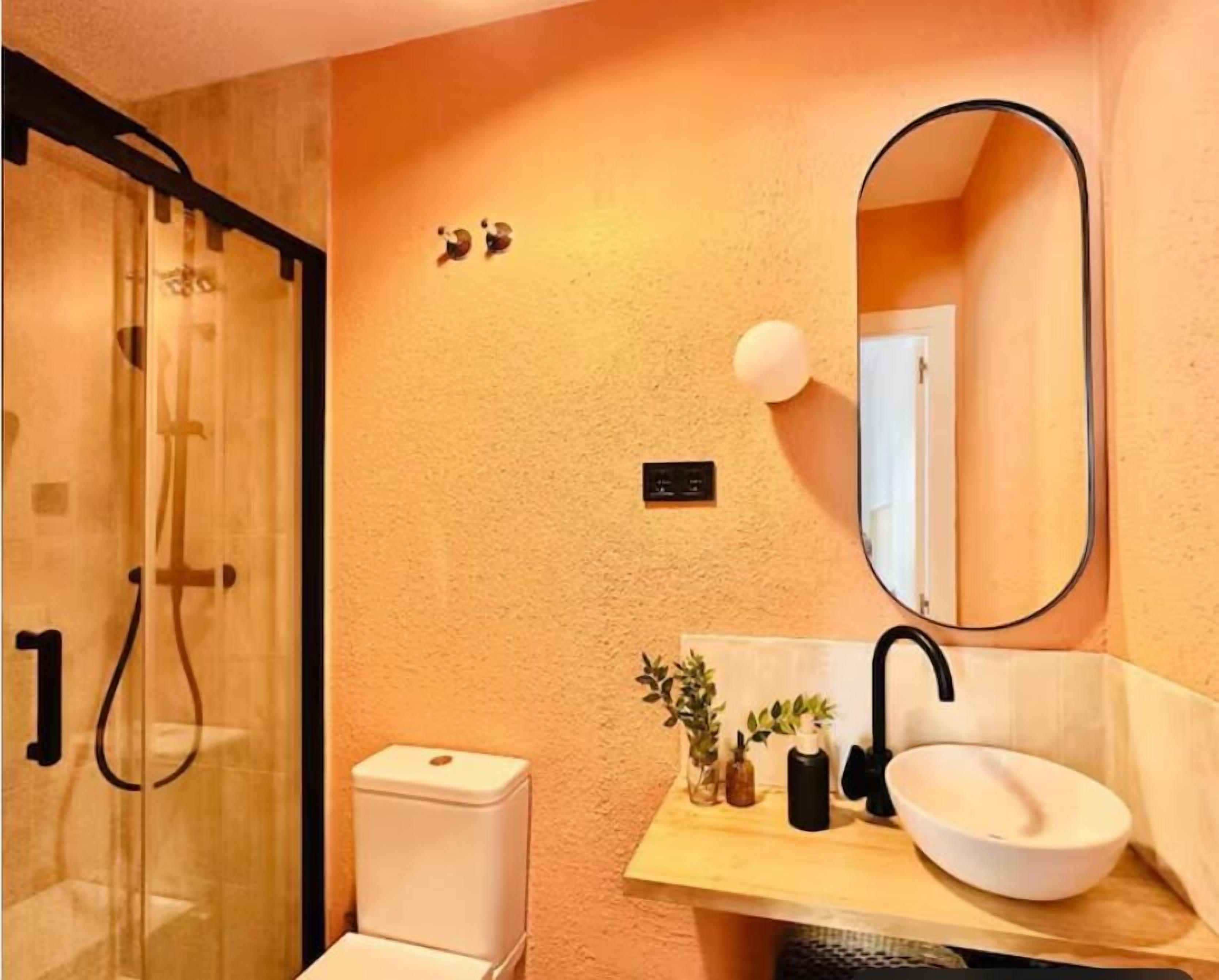 Photo - Autentic Boutique Moncloa