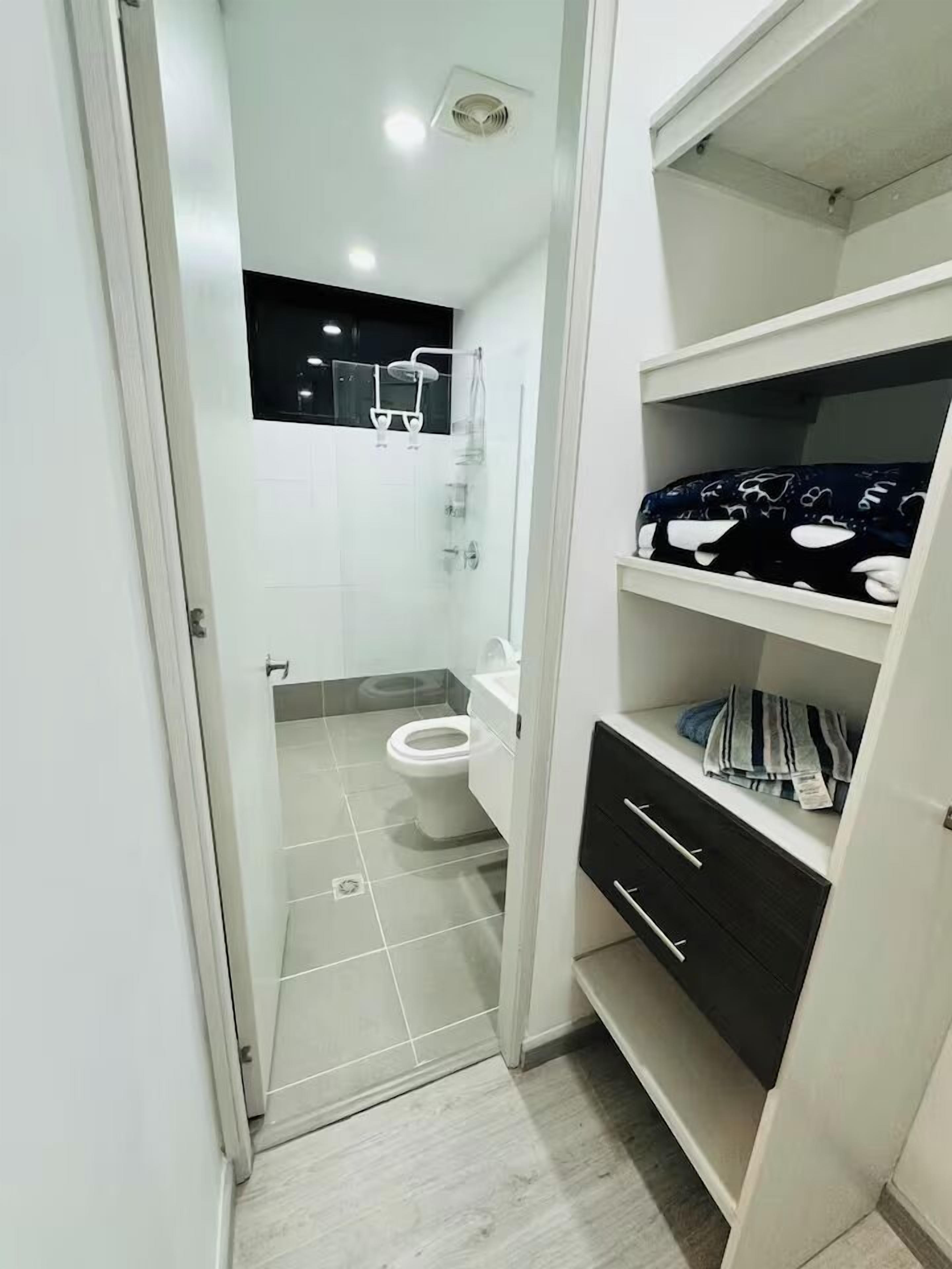 Habitación Deluxe doble, vistas a la ciudad | Baño