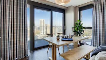 Essbereich im Zimmer