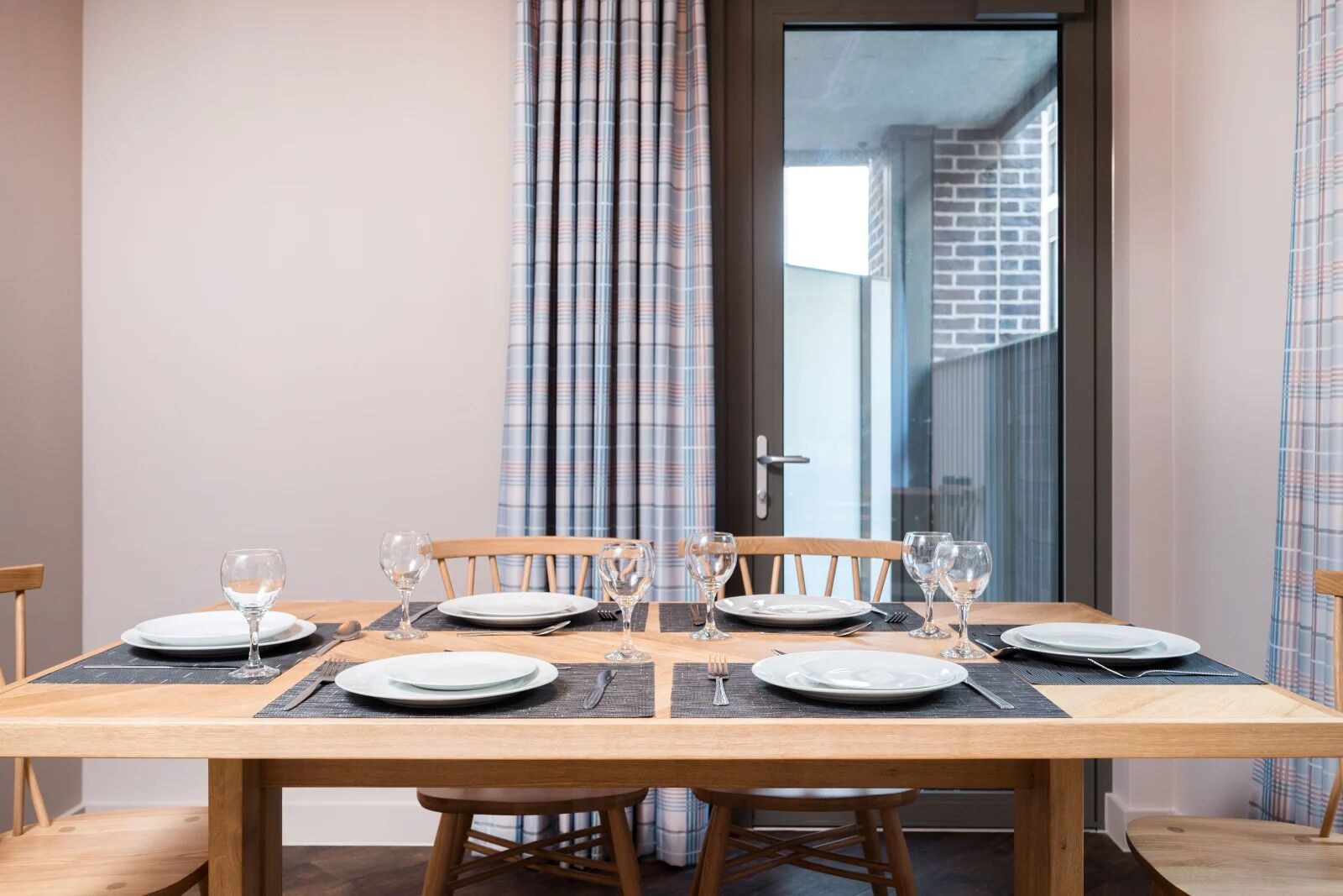 Dineren in de kamer