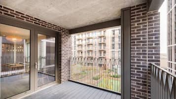 Apartment, 1 Bedroom, Non Smoking | Balcony