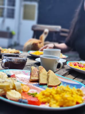 Daily cooked-to-order breakfast for a fee - Hostal Terraza Morobik Ancestral (Popayán)