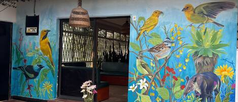 المنشأة من الخارج