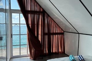 Room - Adil Waterhouse Resort (Semporna)