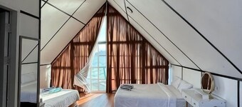 Adil Waterhouse Resort