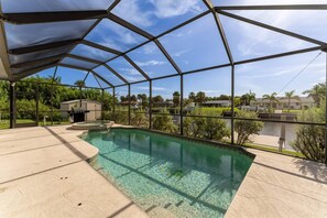 House | 2 bedrooms - Gogo House in Port Charlotte (Port Charlotte)