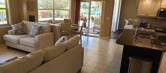 Broadmoor House 3BR 2BA w Heated Pool Sleeps 6