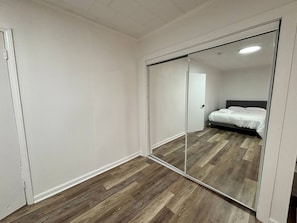 3 camere