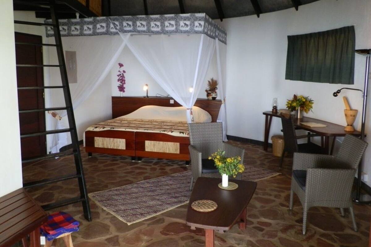 Deluxe Room, Lake View