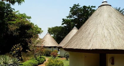 Speke Bay Lodge