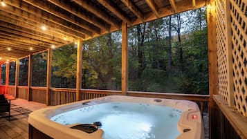 Bañera de hidromasaje exterior