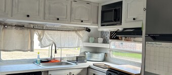 Cozy RV in Snow Hill 