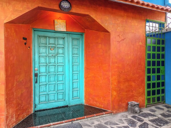 Entrada de la propiedad
