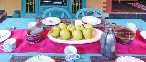 Rumah Keluarga, patio | Ruang makan