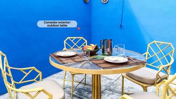 Rumah Keluarga, patio | Teras/patio