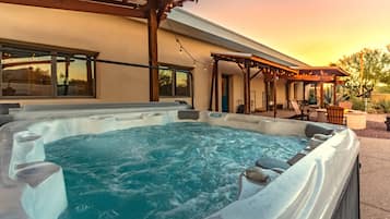 Rumah | 4 kamar tidur