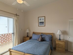 2 quartos, ferros/tábuas de passar roupa, Wi-Fi, roupa de cama