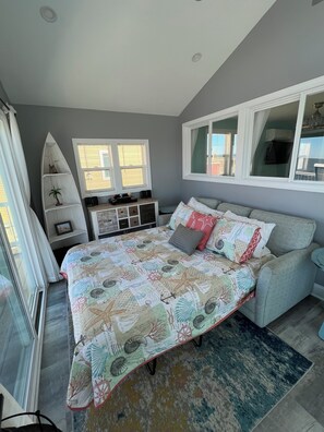 2 chambres, bureau, fer et planche à repasser, lit parapluie