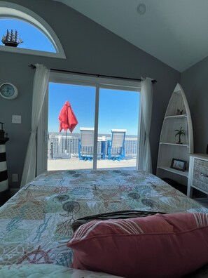 2 Schlafzimmer, Schreibtisch, Bügeleisen/Bügelbrett, kostenloses WLAN