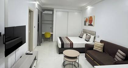 Mini studio moderne, calme et sécurisé avec kitchenette