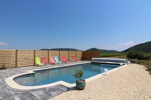 Outdoor pool - GITE DU SOULIER*** 6p, 3ch, swimming pool (Valvignères)