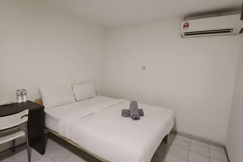 Natol Homestay-MJC Batu Kawa MJC New Township