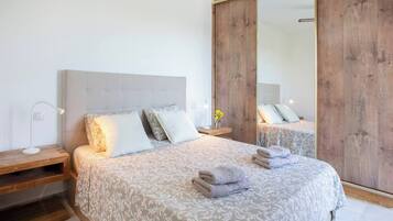 2 chambres, fer et planche Ă repasser, Wi-Fi gratuit