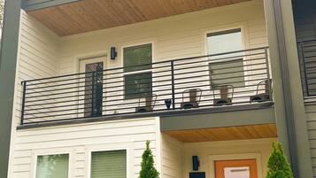 House | 4 bedrooms, Internet